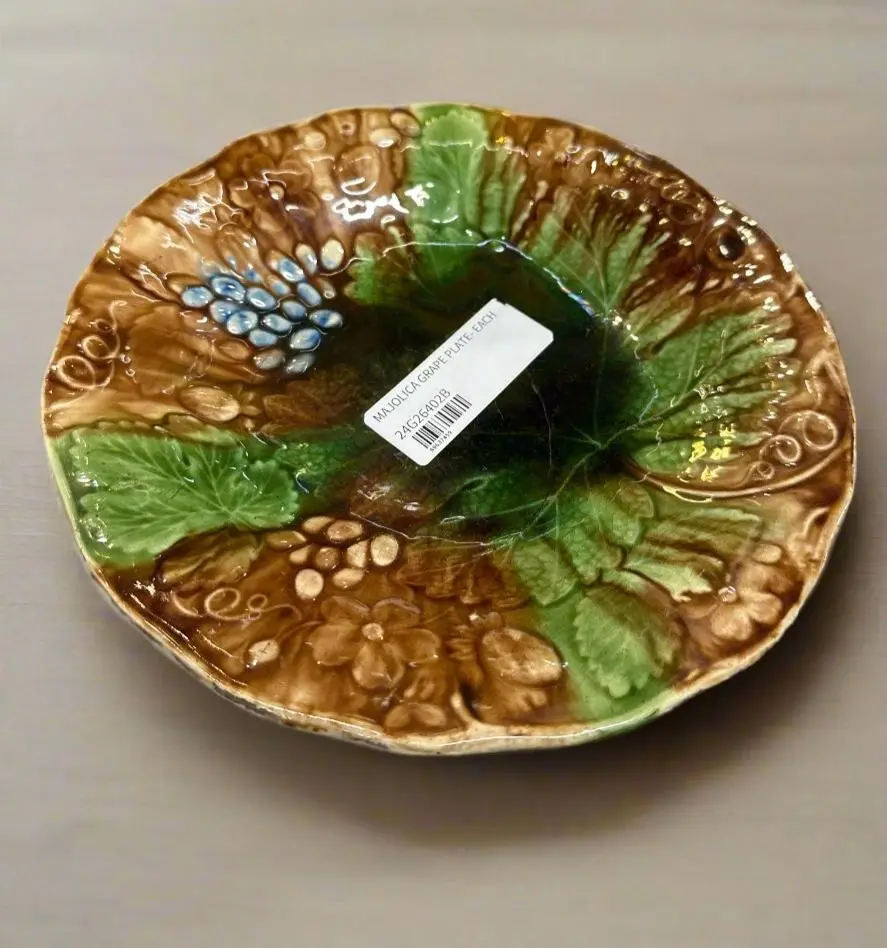 Majolica Grape Plate- Each 1
