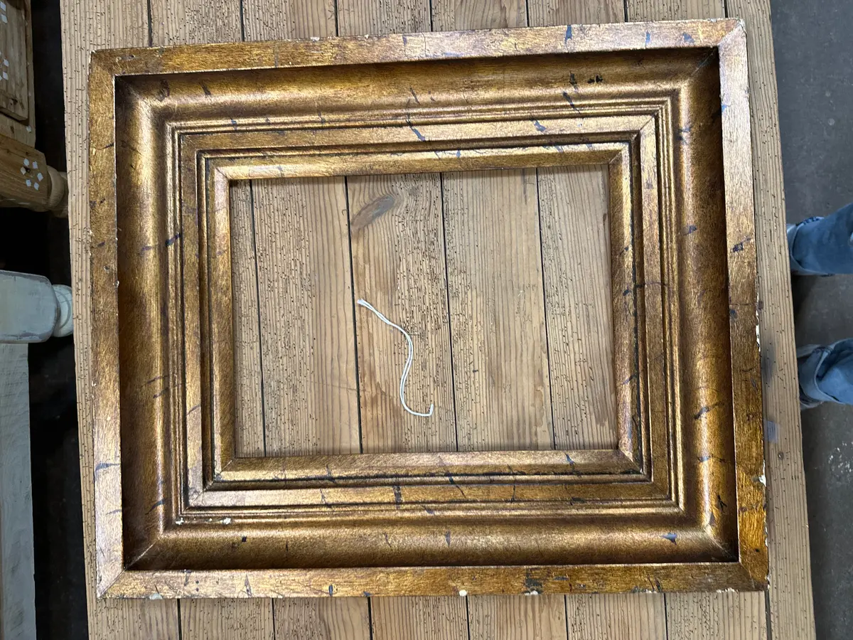 Gold Splatter Paint Gold Frame 1
