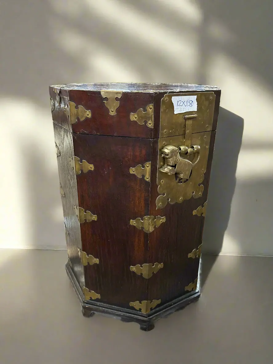 Oriental Wooden Hat Box With Brass Decor 1