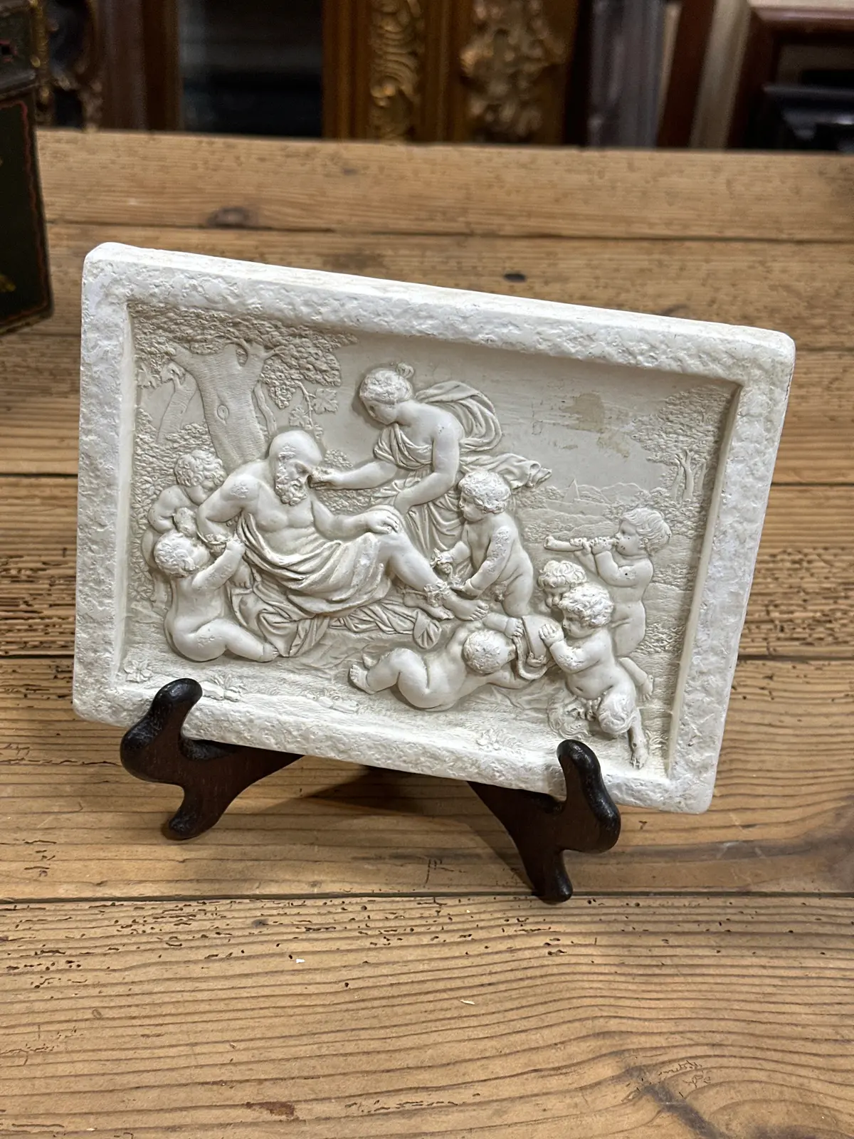 Small Classical Plaque On Stand 1