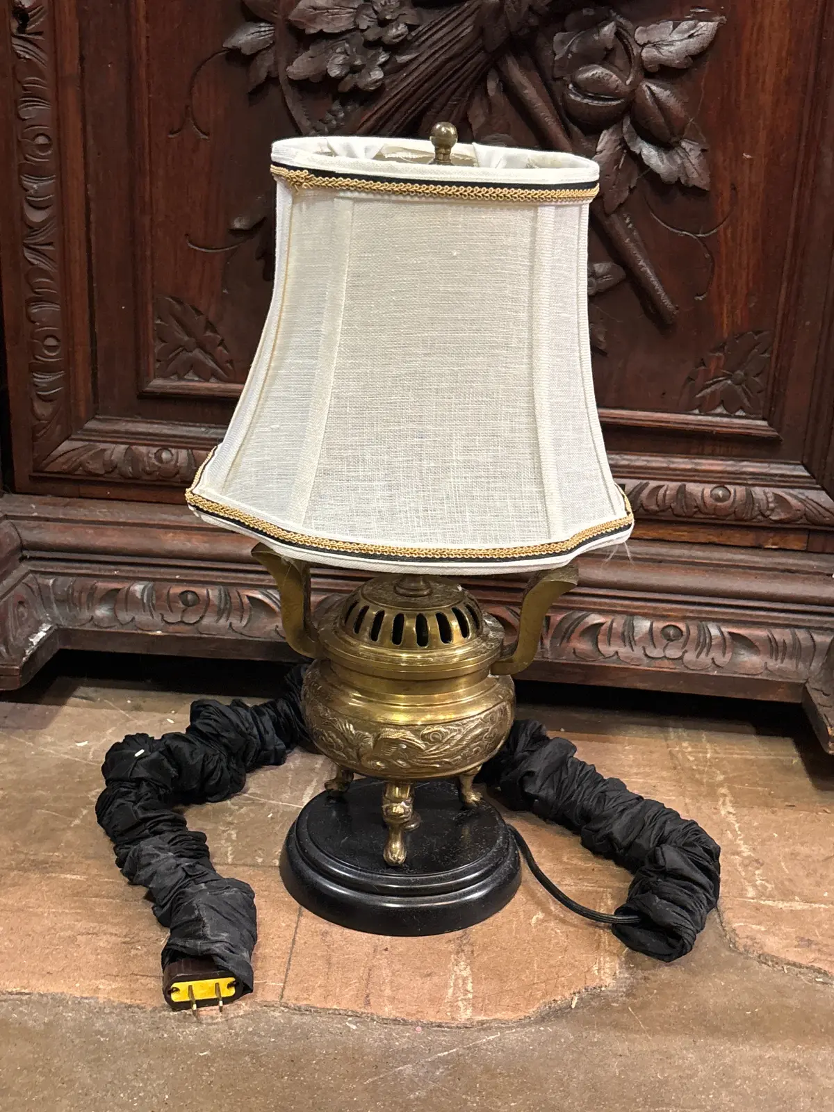 Chinese Brass Incense Burner Lamp 1
