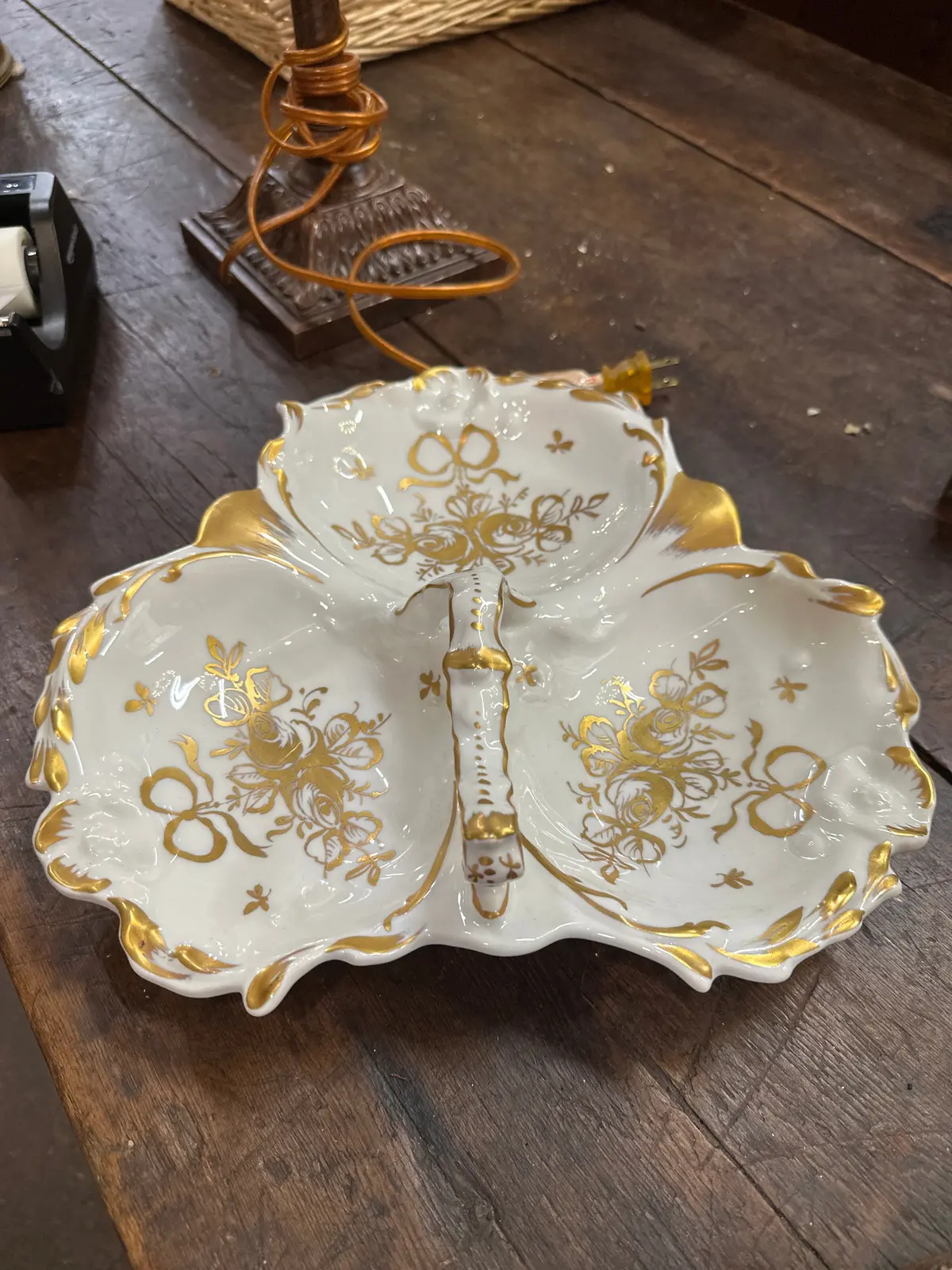 3 Compartment Porecelain Dish With Handle 1