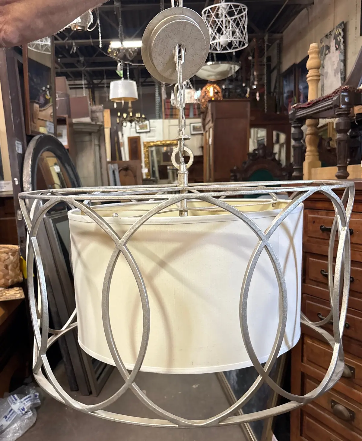 Round Modern Chandelier With Inner Shade 1