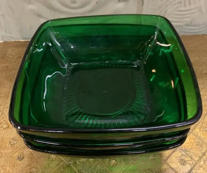 Set Of 3 Small Green Glass Bowls 1