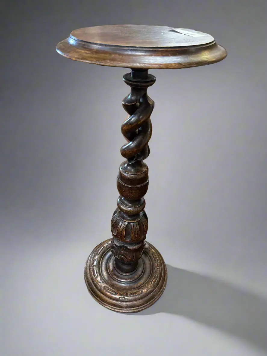 Small Barley Twist Pedestal 1