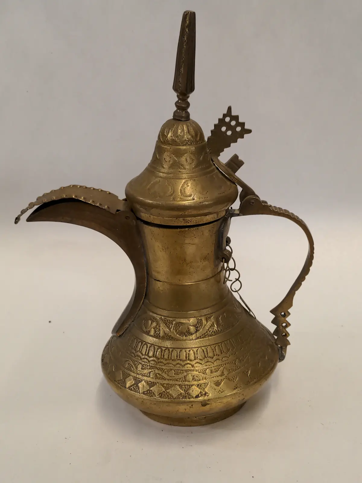 Brass Lidded Ewer 1