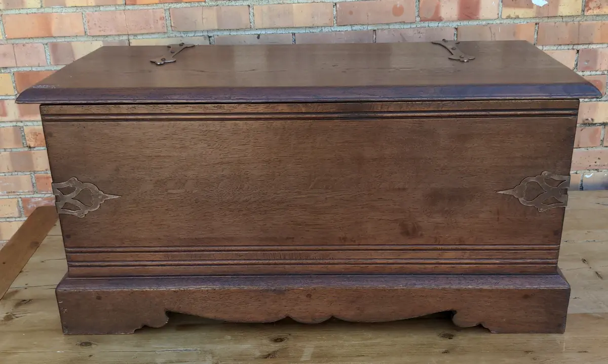 Small Rustic Oak Coffer With Strap Hinges 1