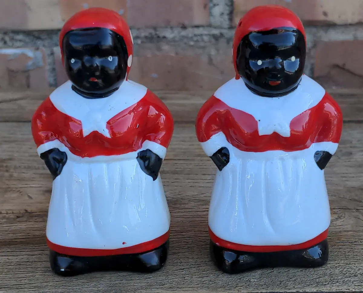 Black Memorabilia Aunt Jemima Salt And Pepper Shaker 1
