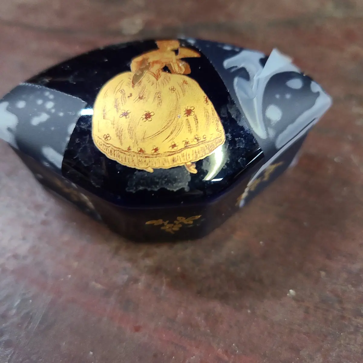 Limoge Tiny Box With Lady 1