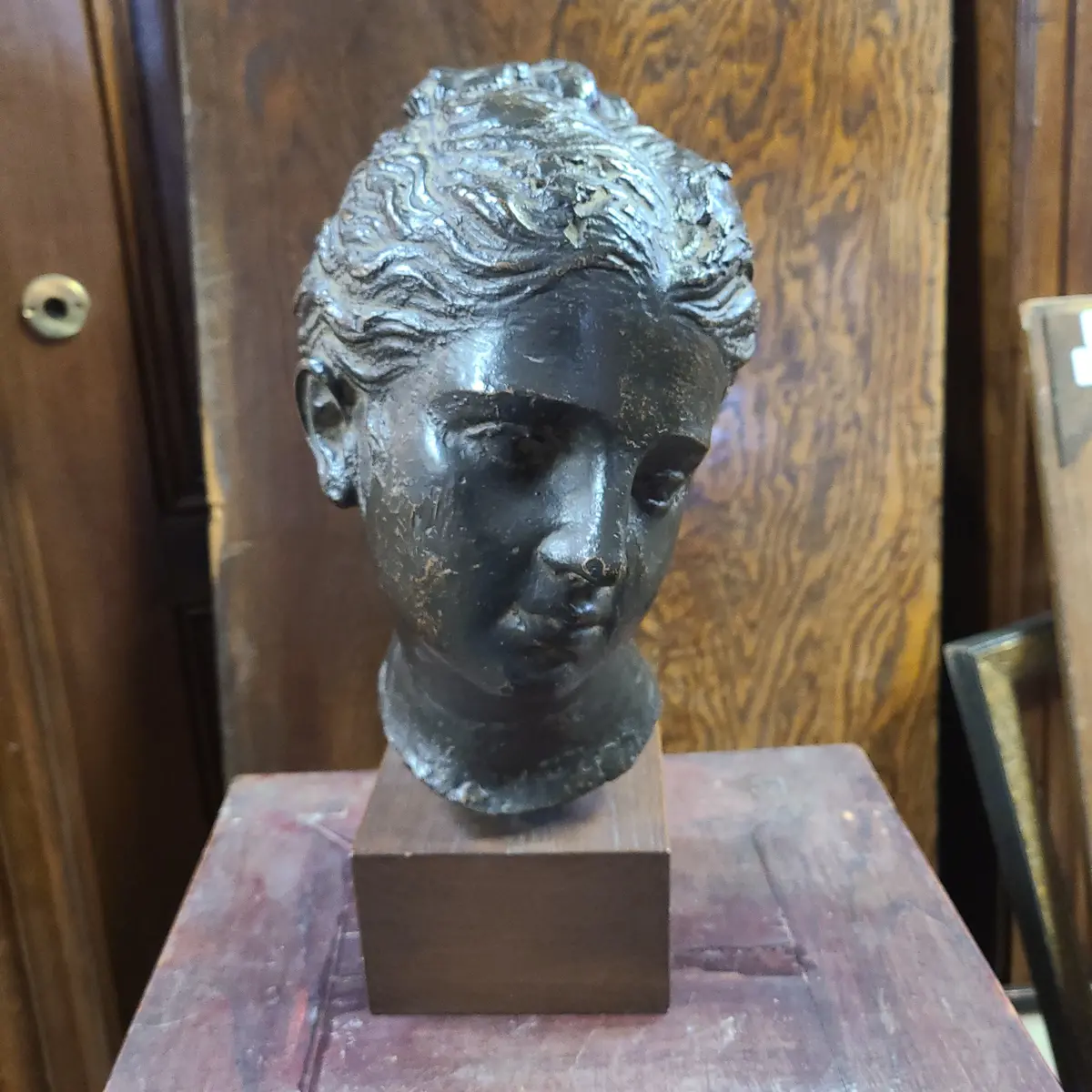 Bronze Effect Plaster Head Of Young Lady On Wooden Base 1