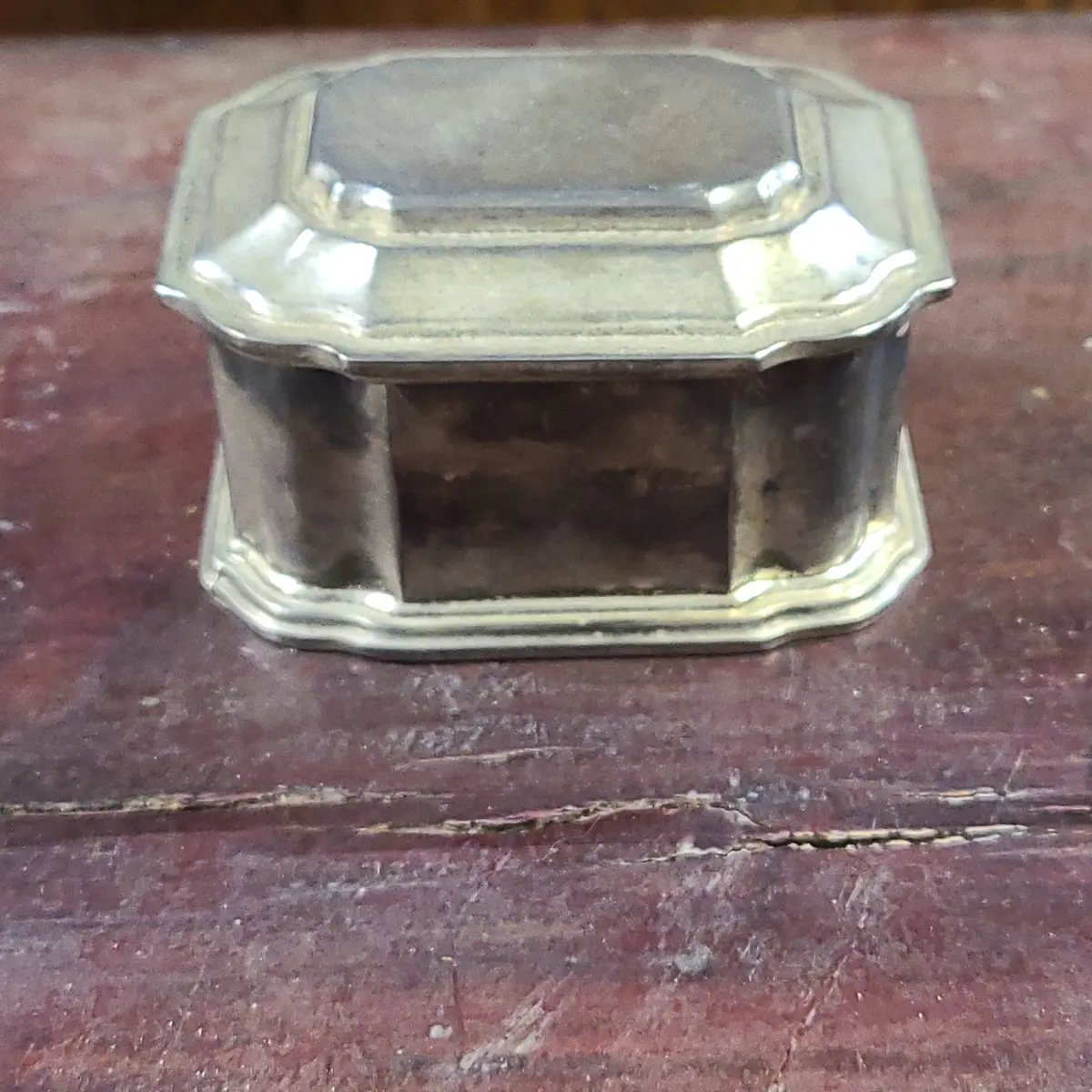 Tiny Not Old Silver Hinged Lid Box 1