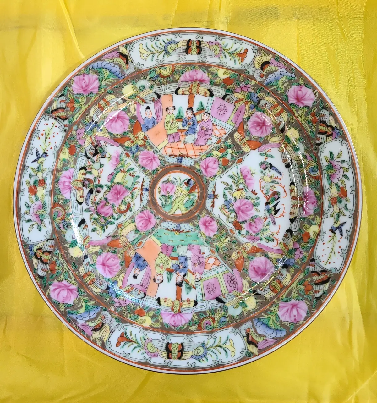 Large Rose Medallion Dinner Plate 1