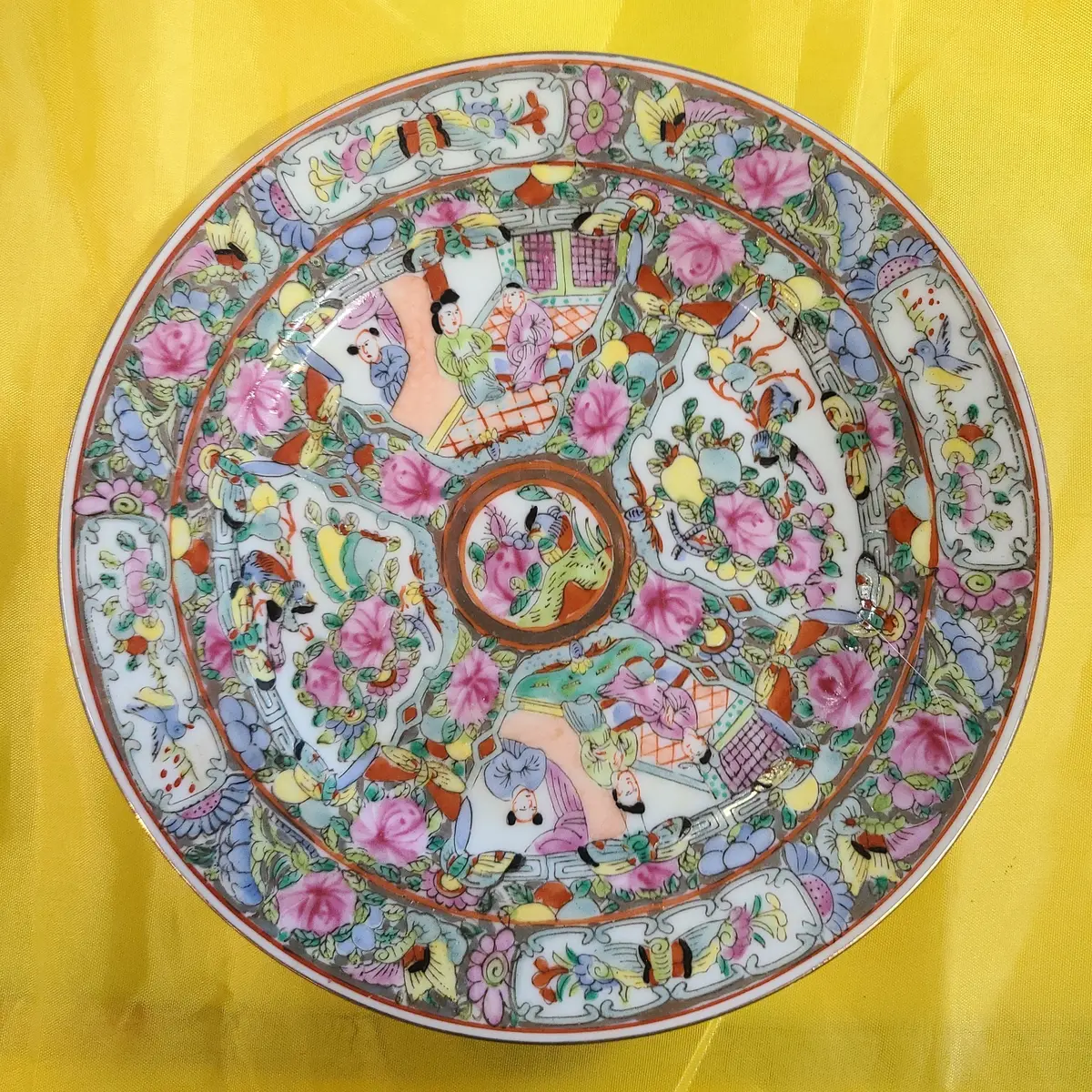 Rose Medallion Dessert Plate 1