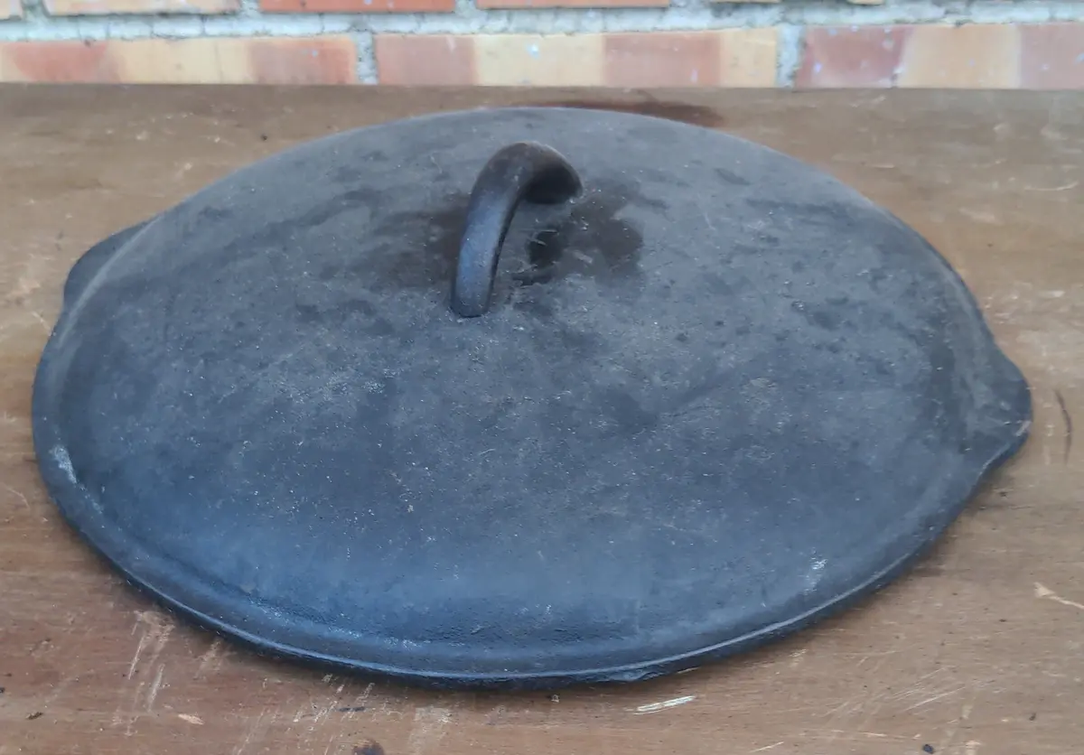 Cast Iron Kettle Lid 1