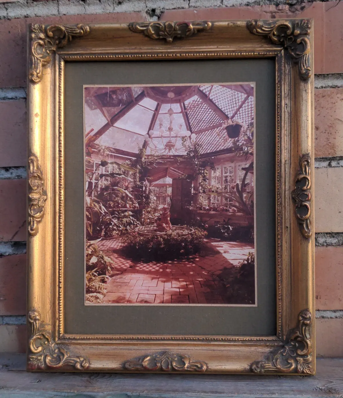 Small Gold Frame With Print Of Interior Atrium 1