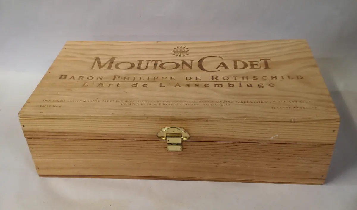 Rothchilds Mouton Cadet Wine Box 1