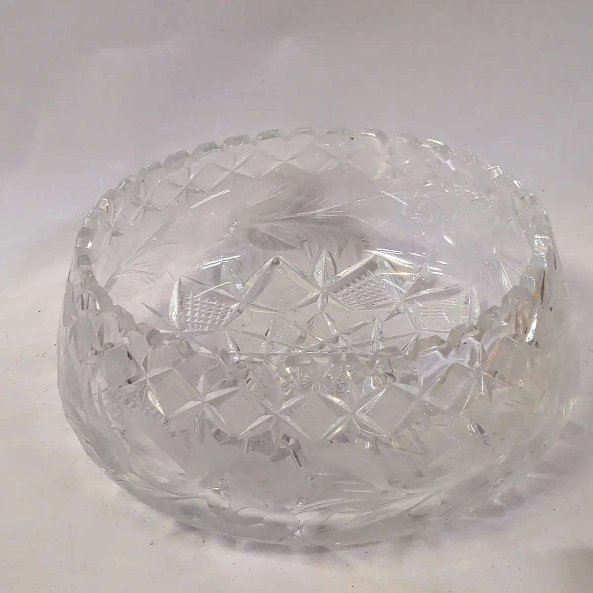 Antique Crystal Bowl With Center Pinwheel 1