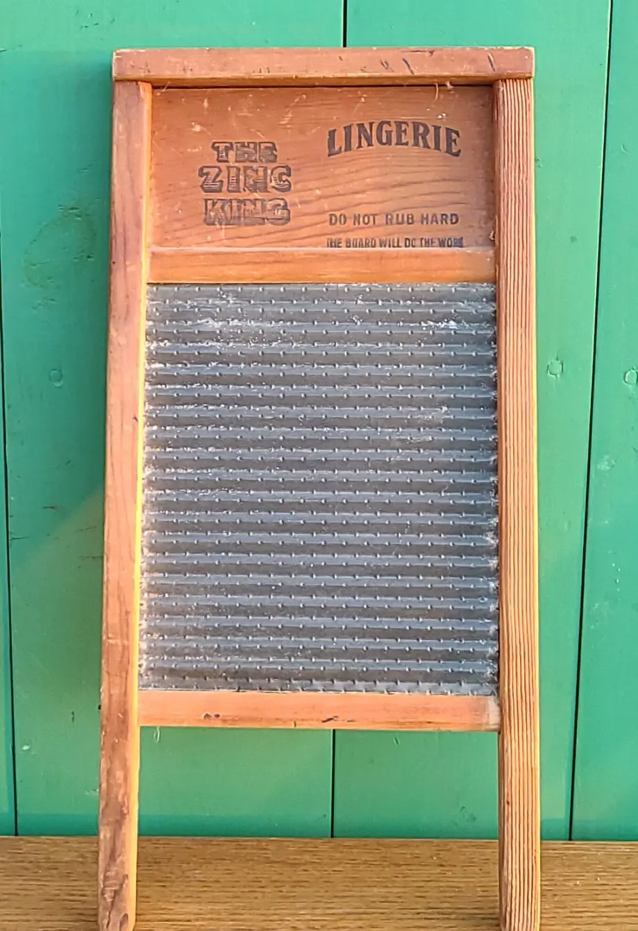 Small Zing King Lingerie Washboard 1