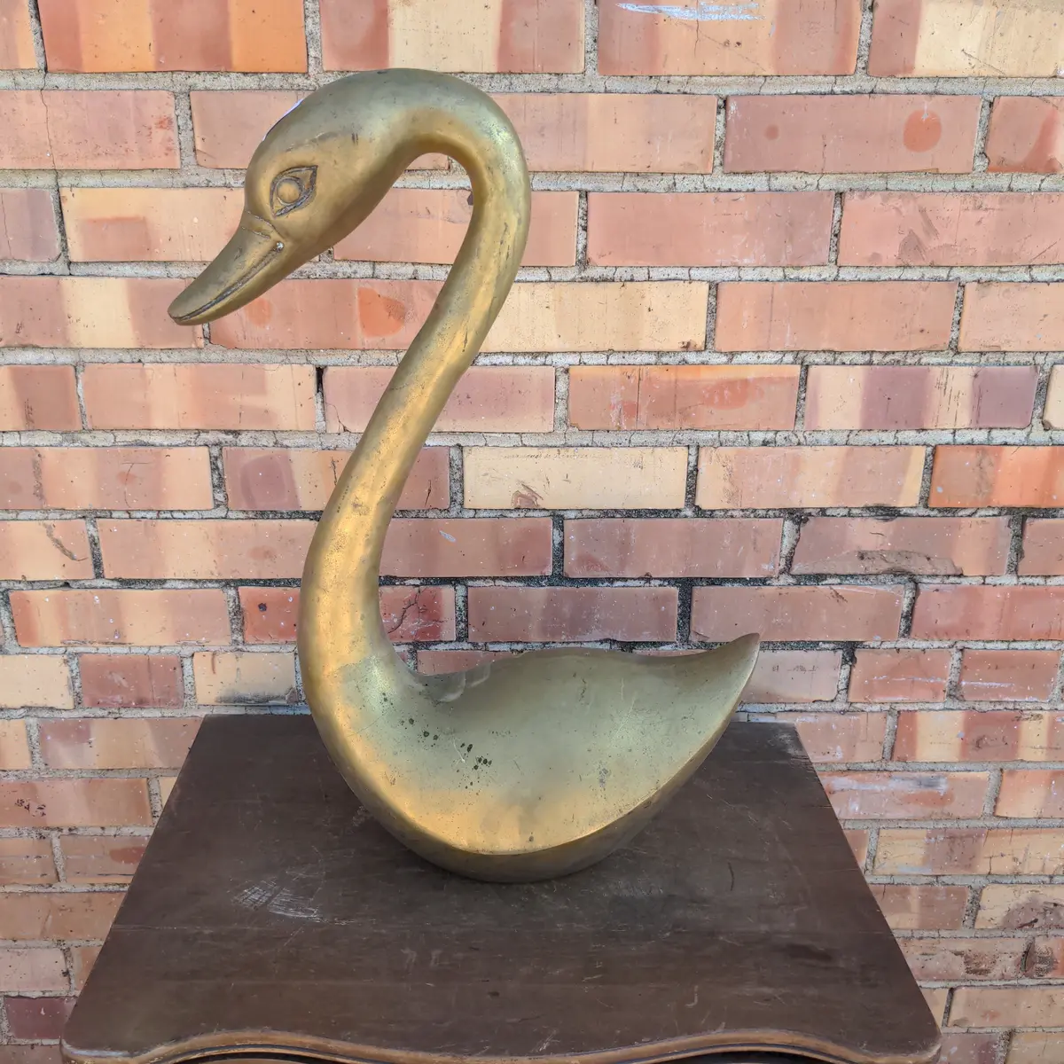 Large Brass Swan 1