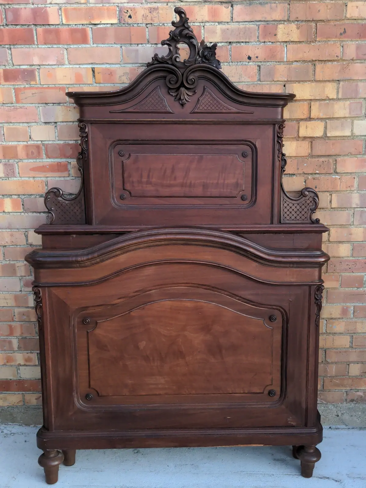 Austrian Single Bed 1