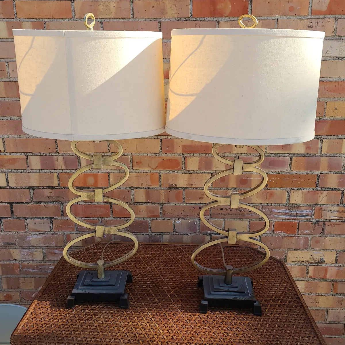 Pair Modern Style Lamps And Shades 1
