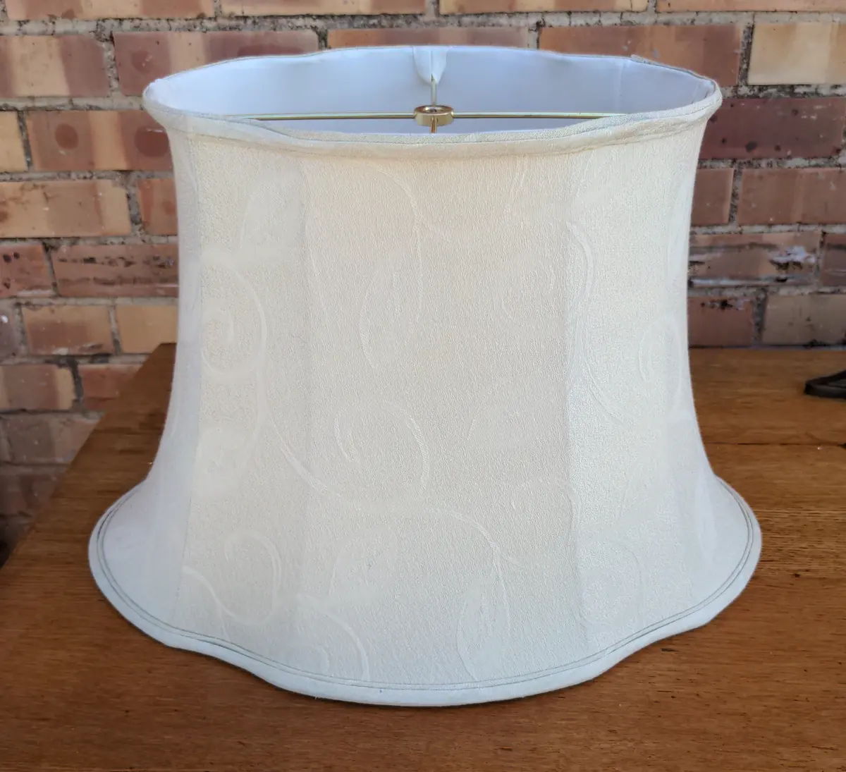 Oval Linen Lamp Shade 1