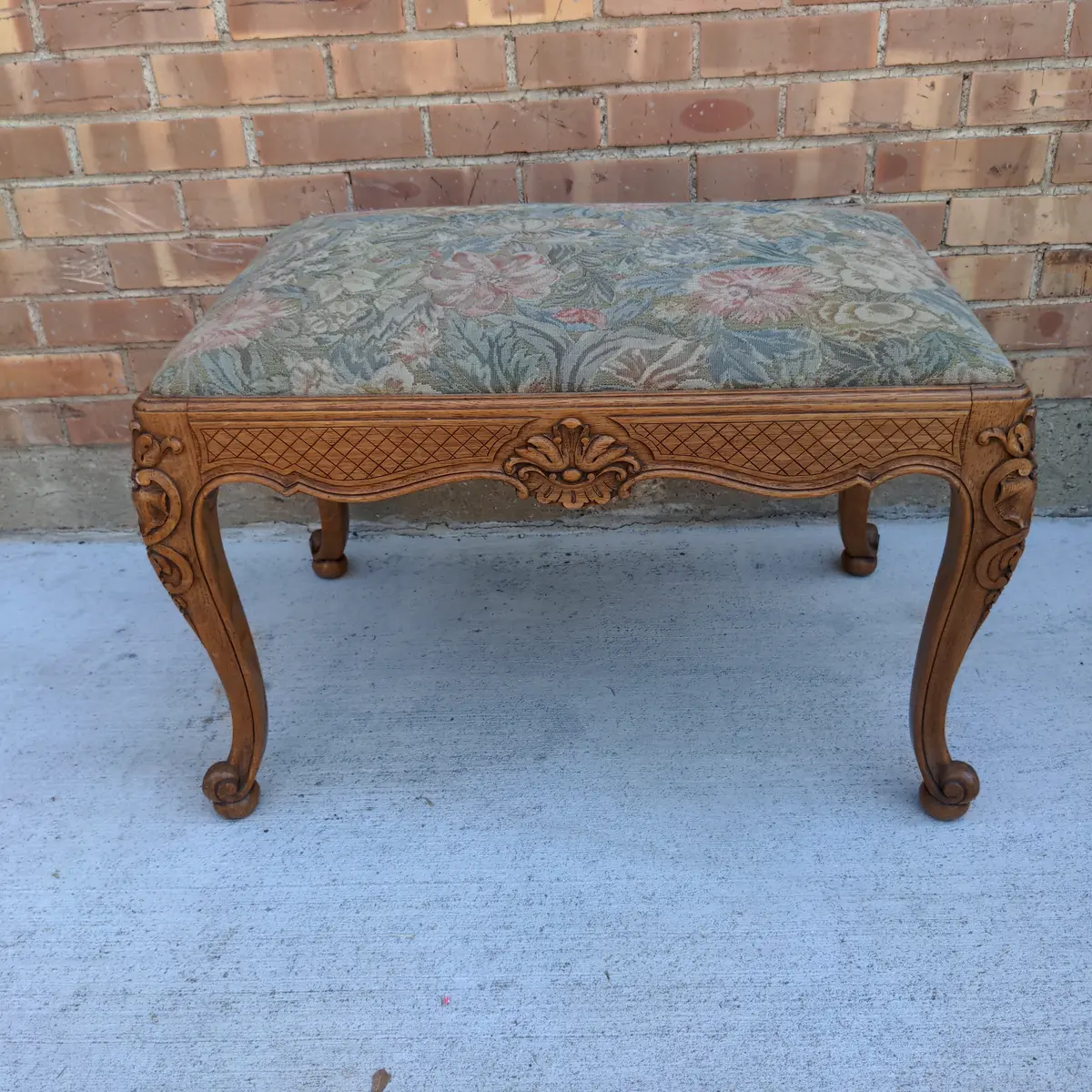 Louis Xv Oak Bench With Upholstery 1