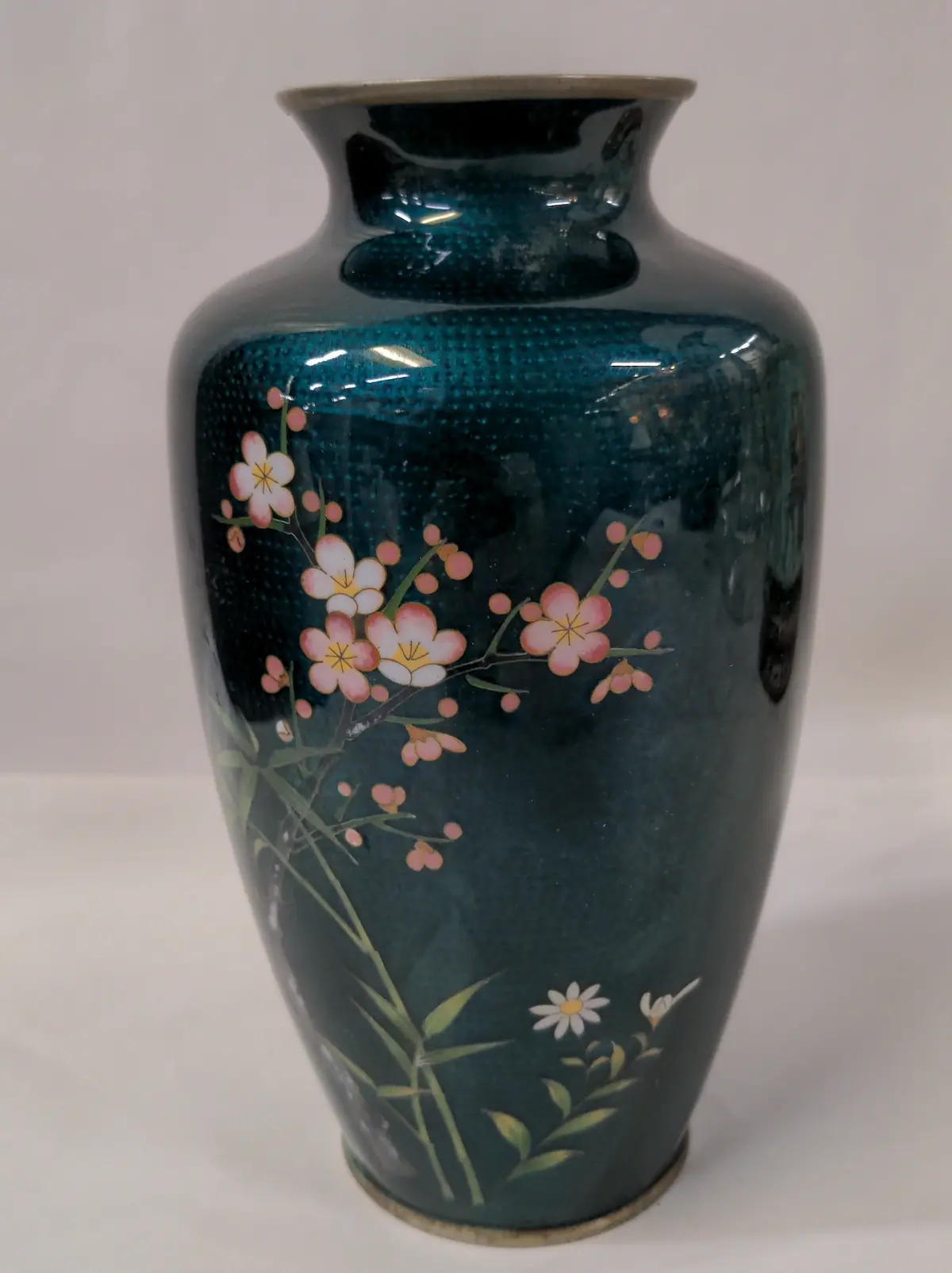 Asian Emerald Enameled Vase 1