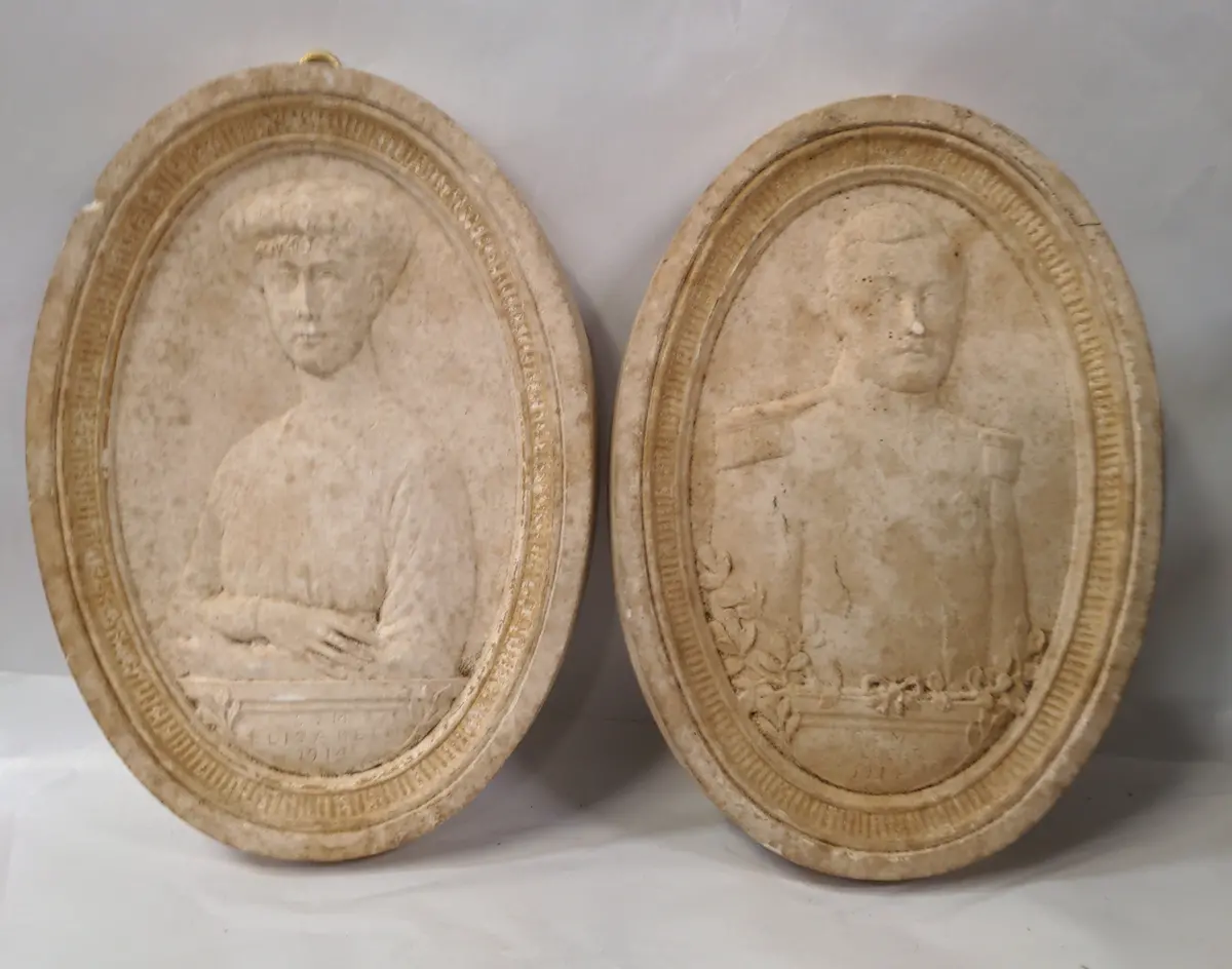Pair Of 1914 Portrait Plaques With Albert & Elizabeth 1