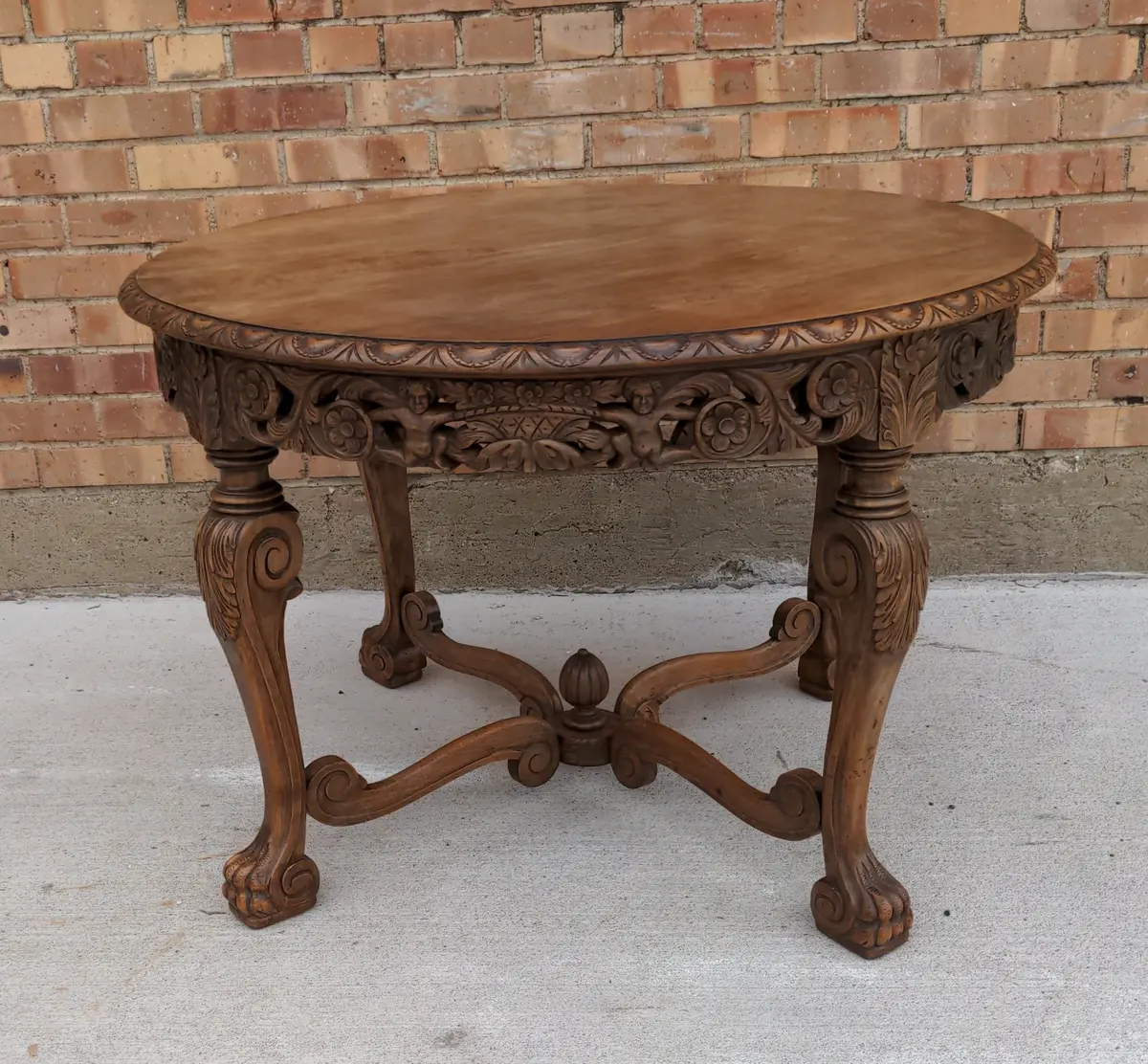 Round Carved Oak Low Occasional Table, With Paw Feet 1