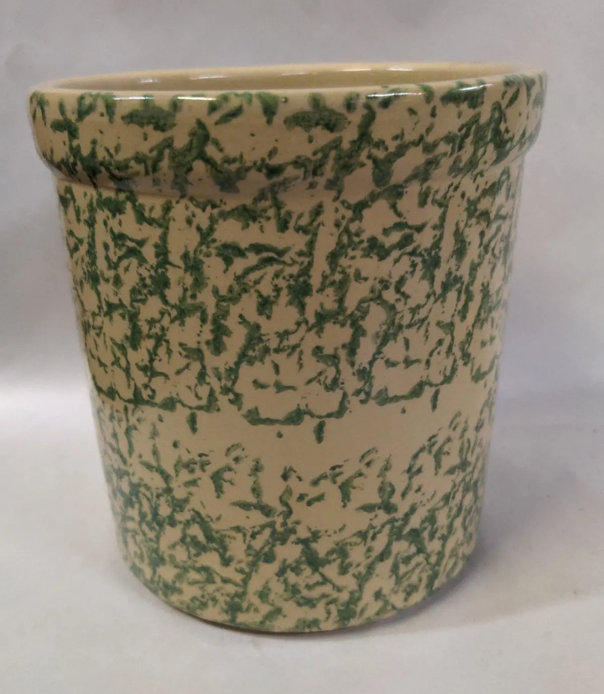 Small Roseville Of Ohio Spatter Ware Crock 1