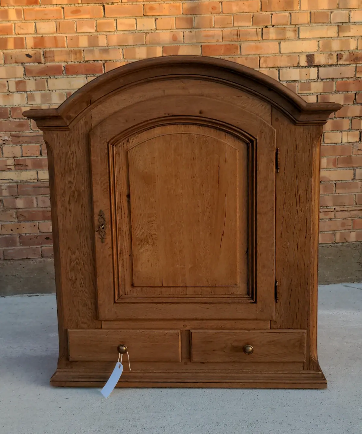 Rustic Arched Oak Wall Cabinet 1