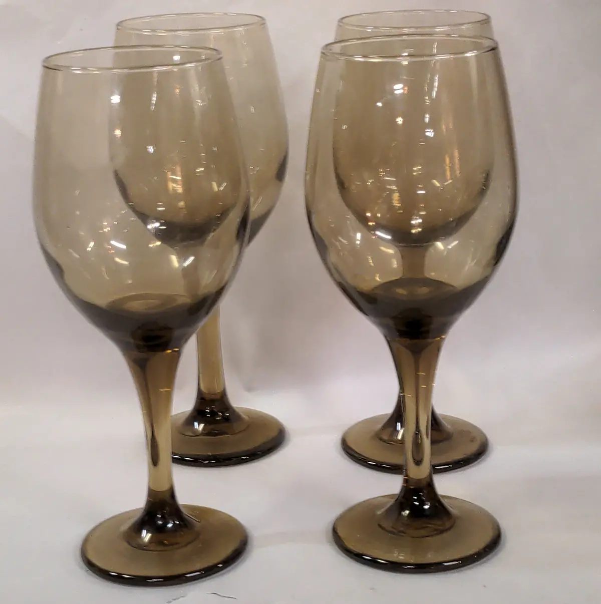 Set Of 4 Smokey Grey Stemmed Goblets 1