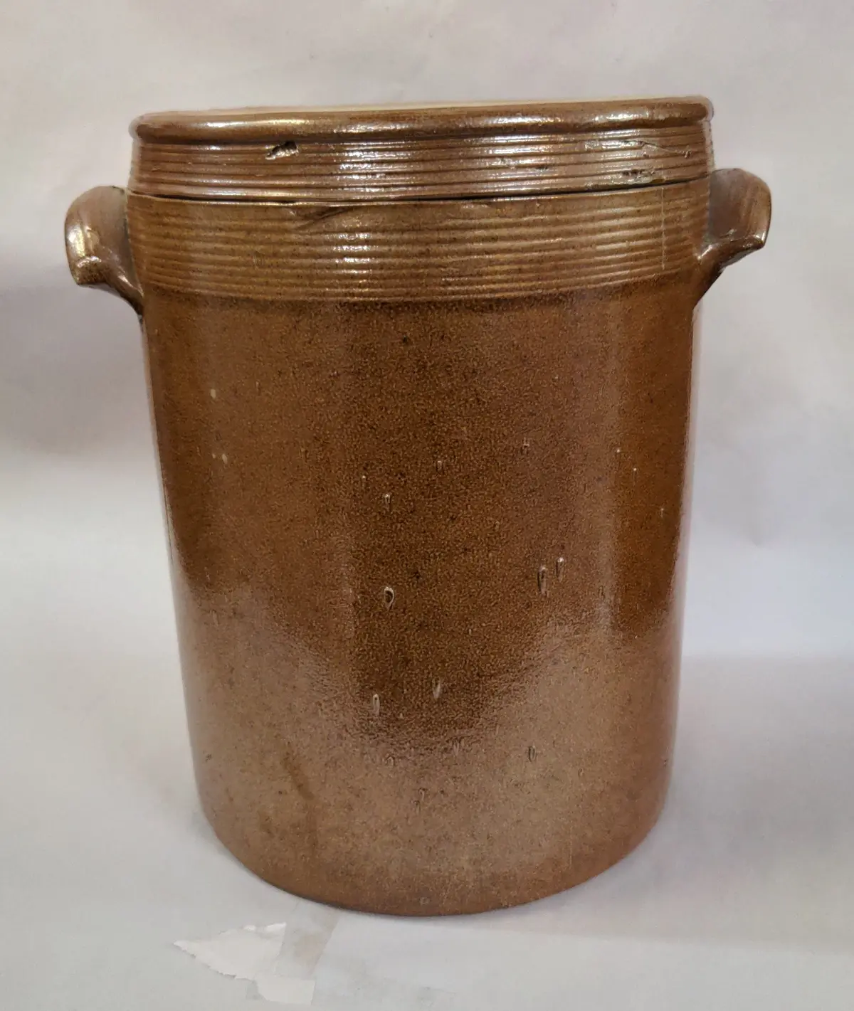 Large Brown Crock With Lid 1