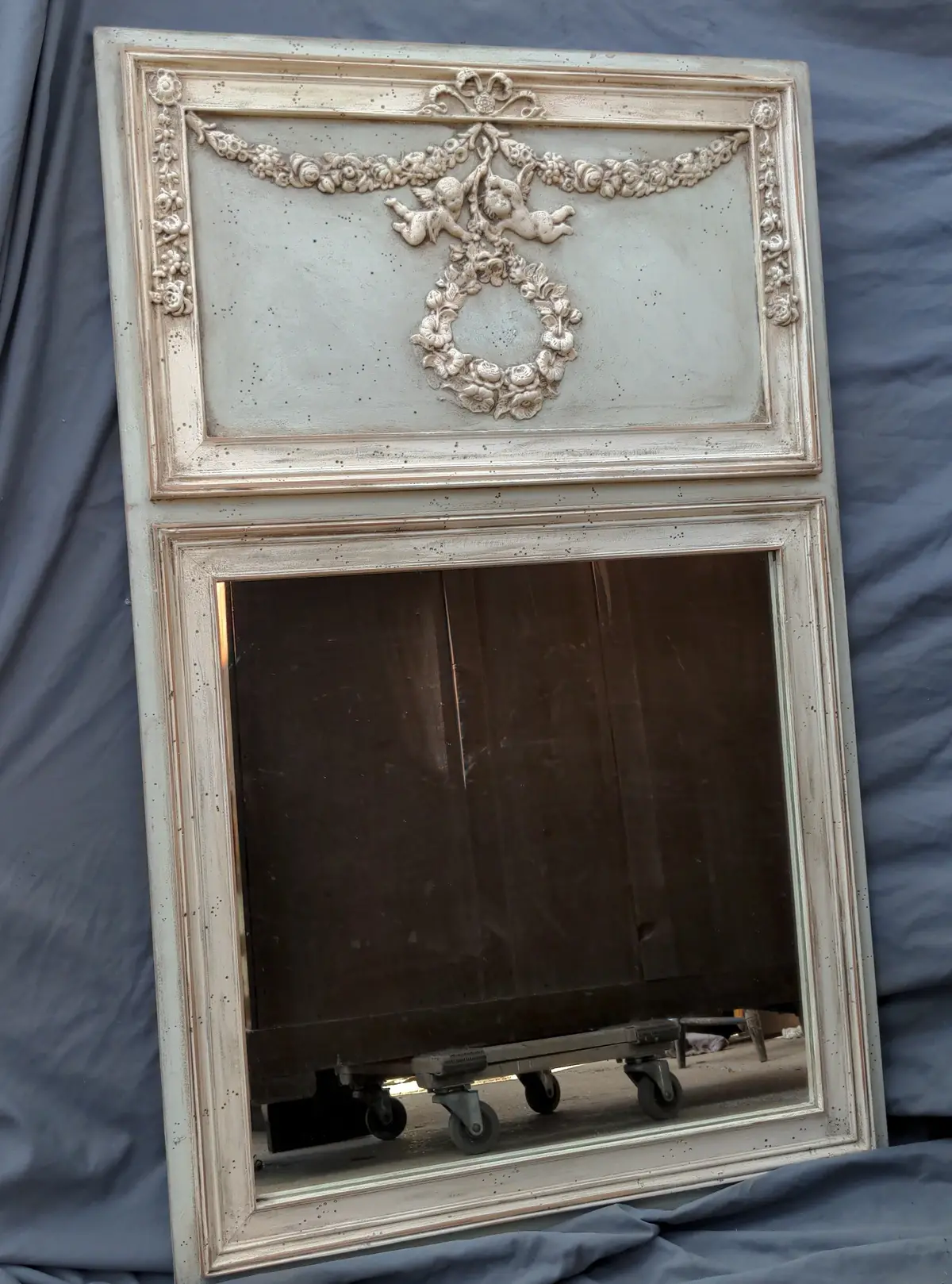 Trumeau Mirror With Plaster Putti Freize - Not Old 1