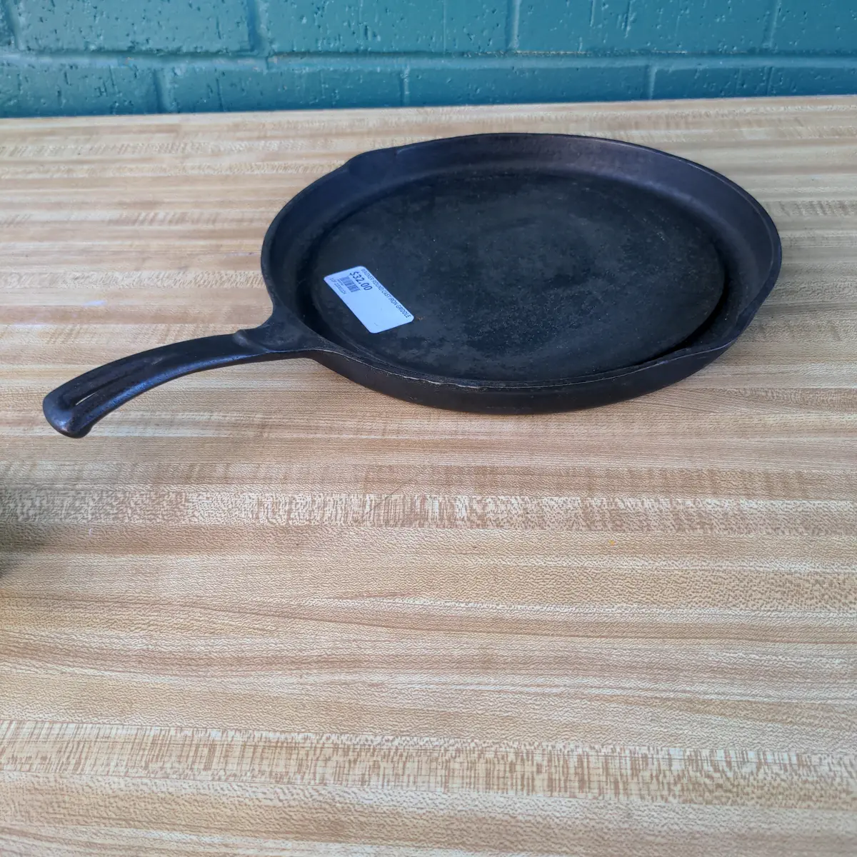 Wagner Round Cast Iron Griddle 1