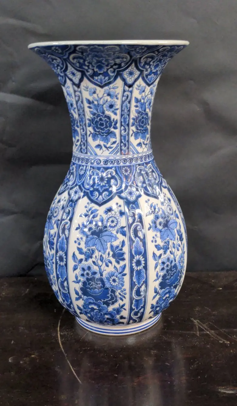 Blue & White Porcelain Delft Vase 1