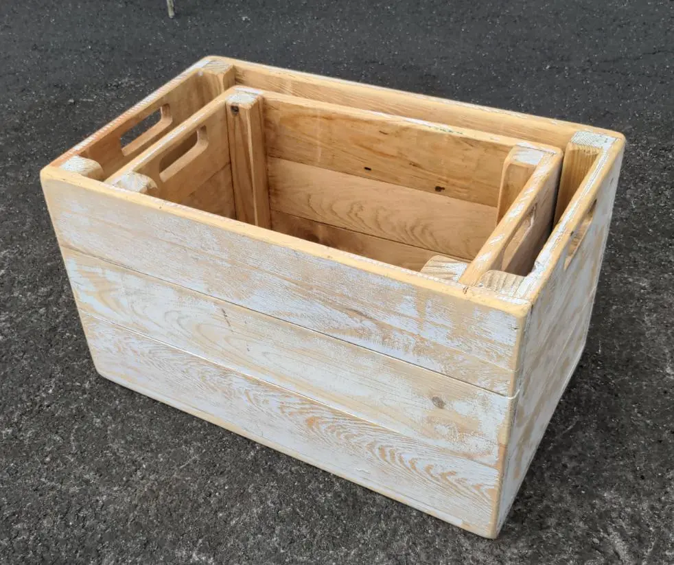 Set Of Two Nested Wood Boxes With White Wash 1