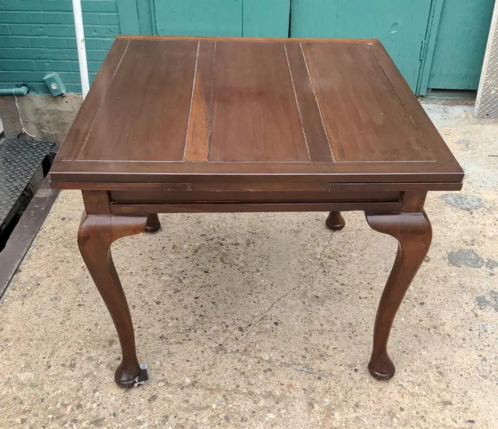 English Queen Anne Draw Leaf Table 1