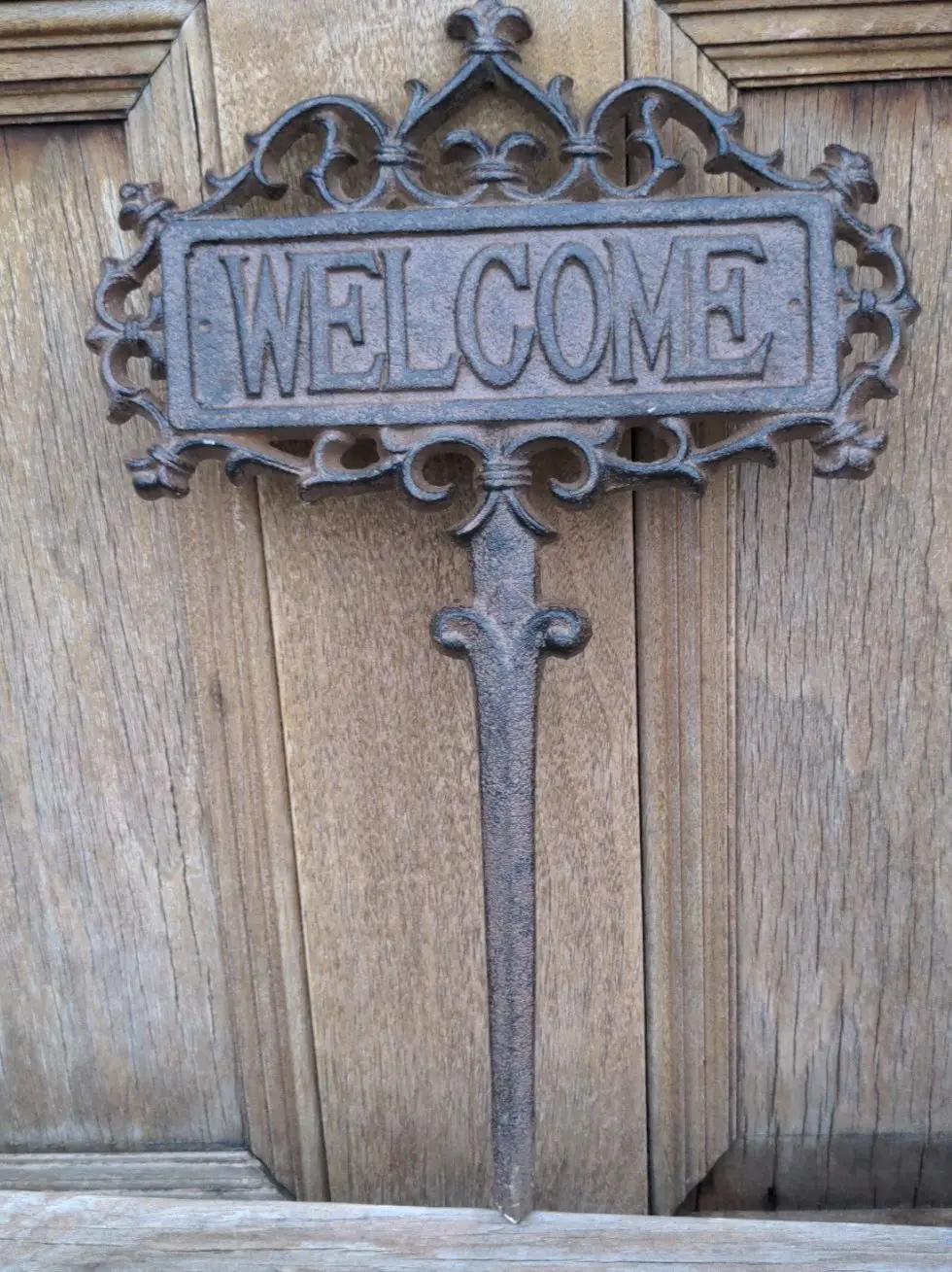 Iron Welcome Sign 1