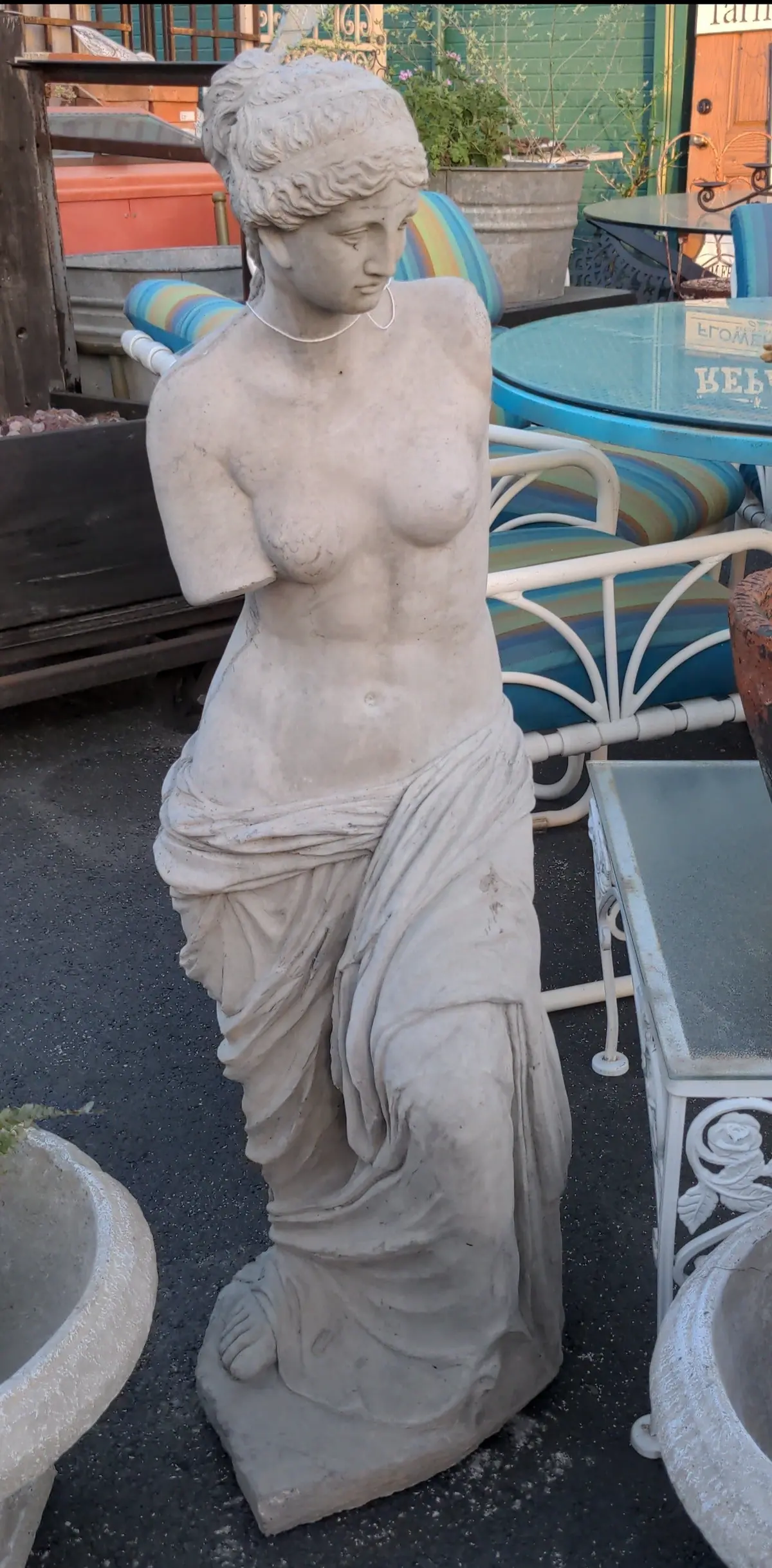 Concrete Classical Statue Of Venus 1