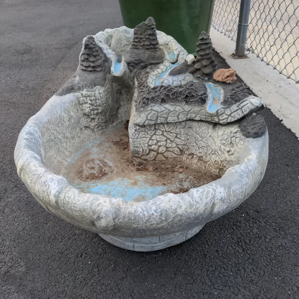 Concrete Fountain As Found 1
