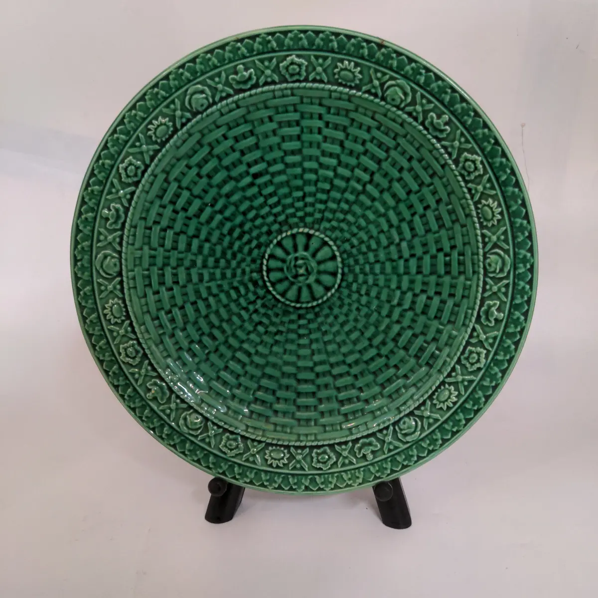 Green Majolica Basket Weave Plate 1
