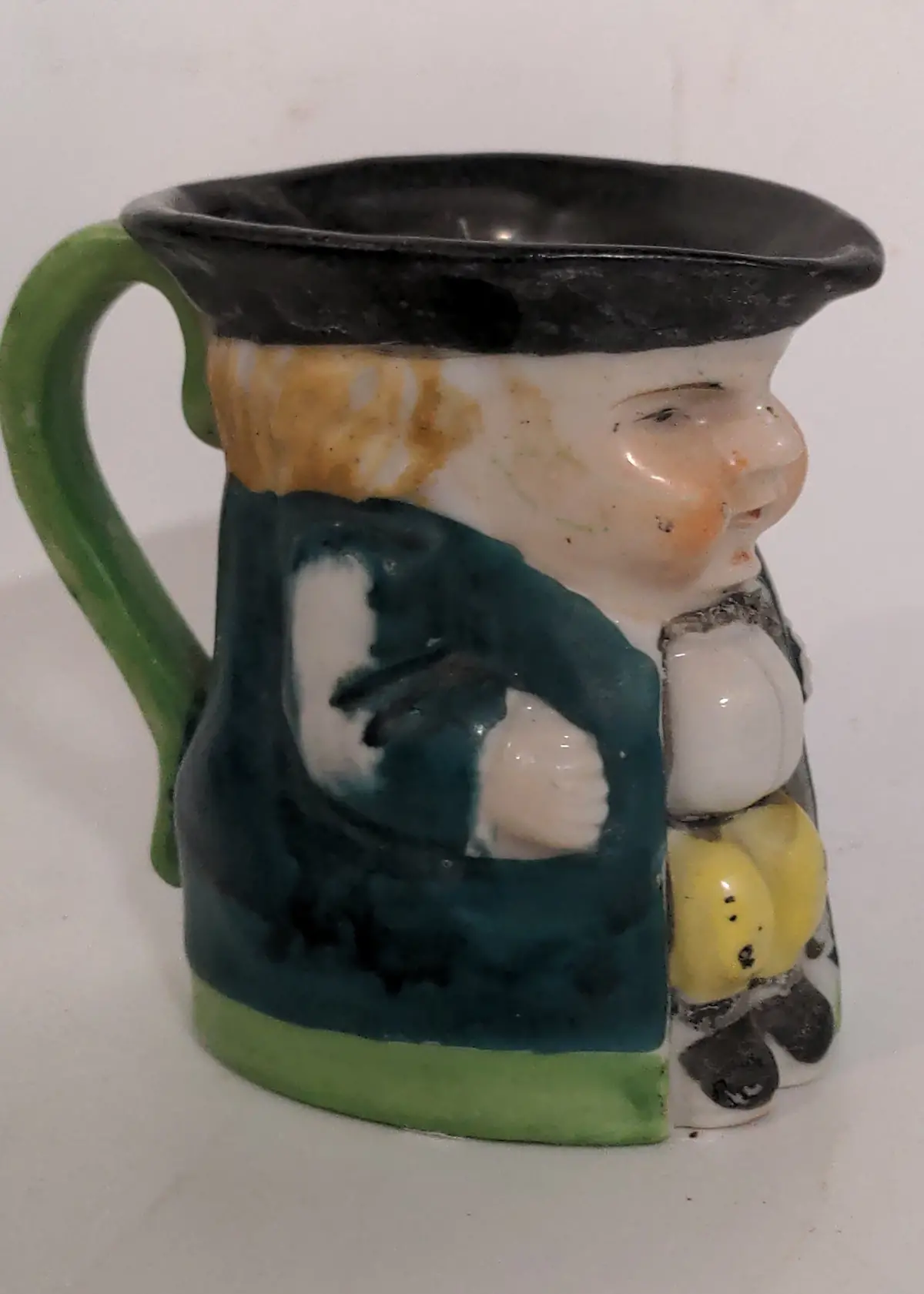 Small Toby Mug With Green Robe Made An Occupied Japan 1