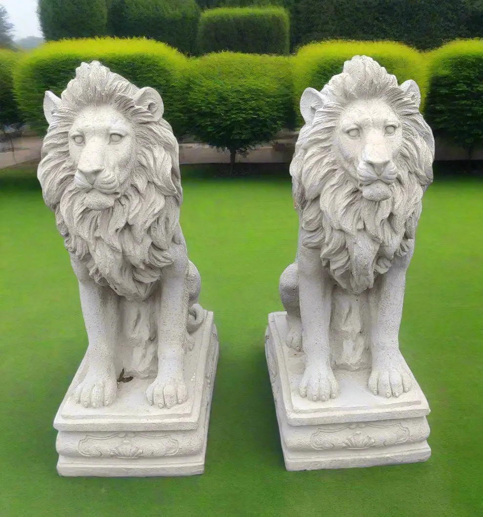 Pair Of Medium Concrete Lions 1