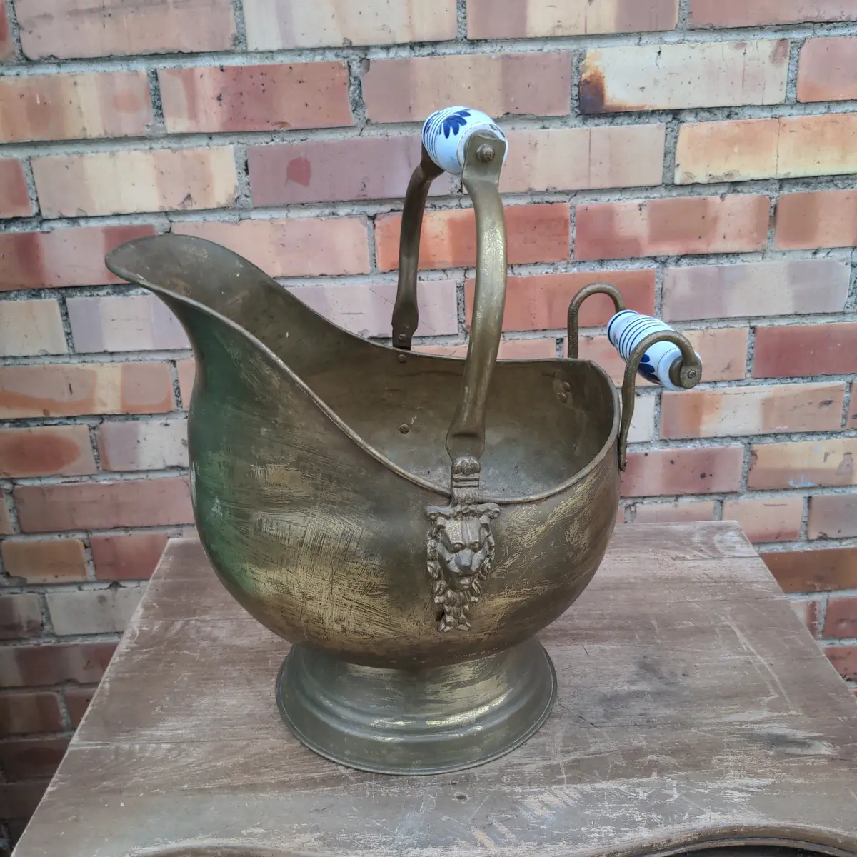 Brass Coal Hod With Delft Handles 1