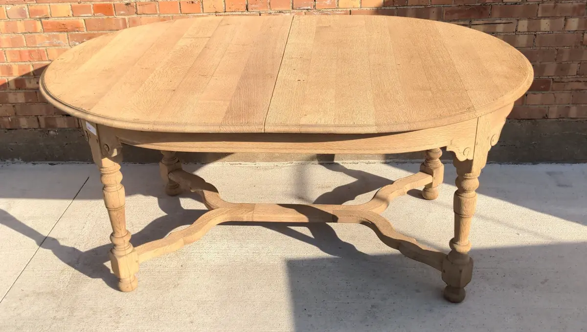 Raw Oak Oval Pegged  Table And Two Pop Up Leaves That Are Hidden Inside! 1