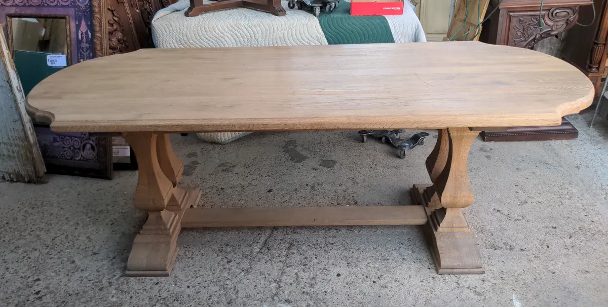 Raw Oak Four-Pedestal Round Ends Trestle Table 1