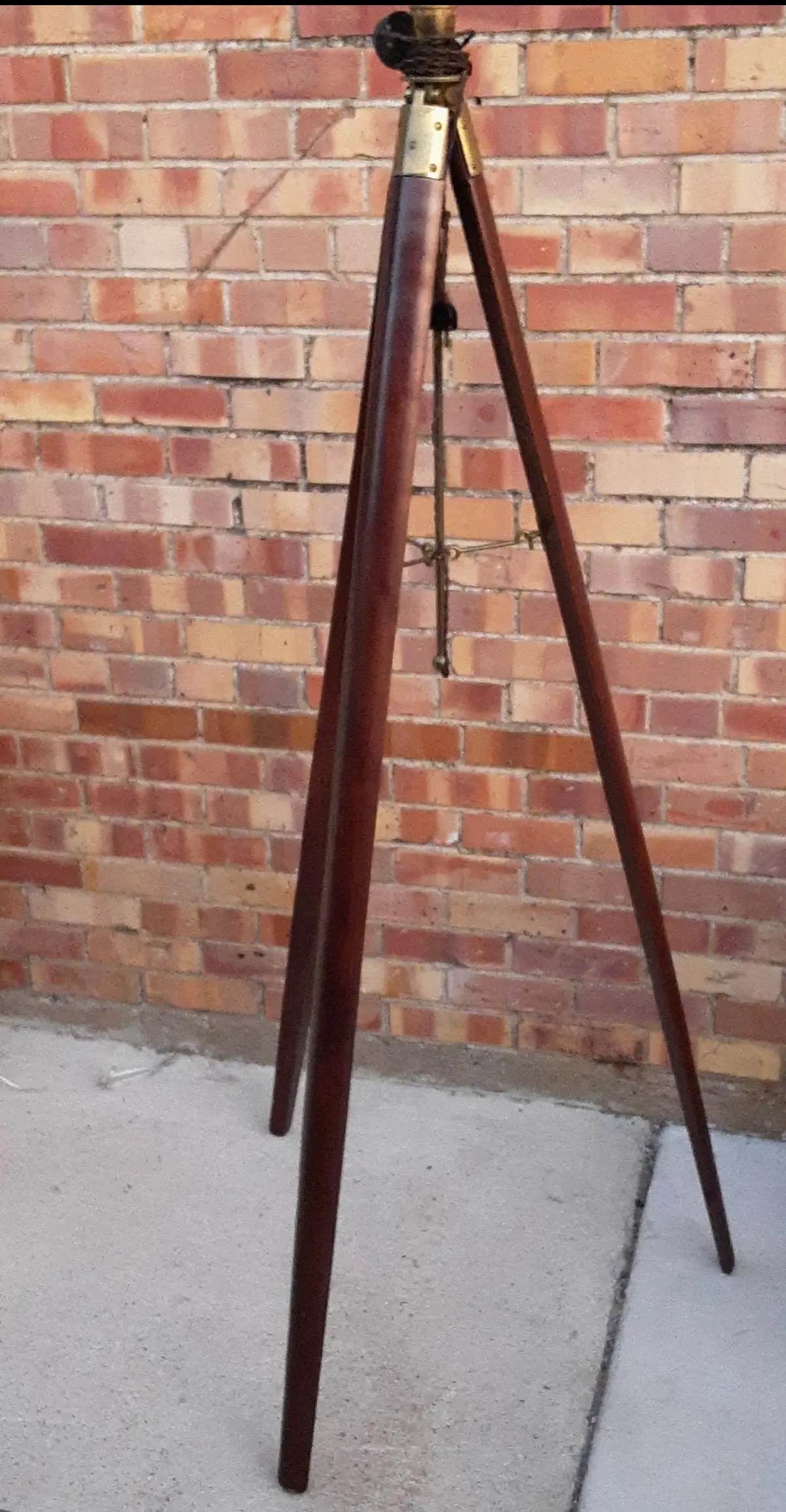 Tripod Floor Lamp 1