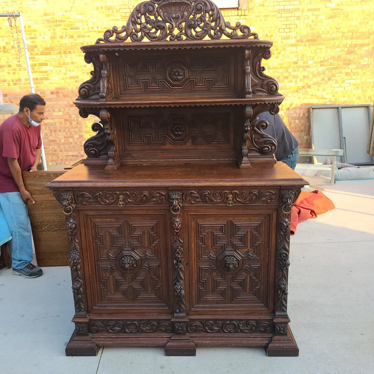 Oak Server With Pierce Carved Pediment 1